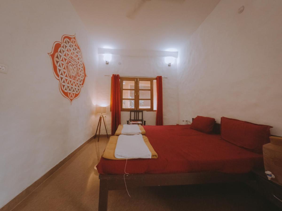 Shiv Shakti Yogpeeth Cottages Rishīkesh Екстериор снимка