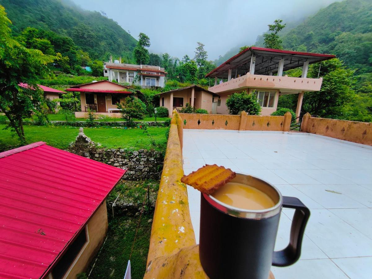 Shiv Shakti Yogpeeth Cottages Rishīkesh Екстериор снимка