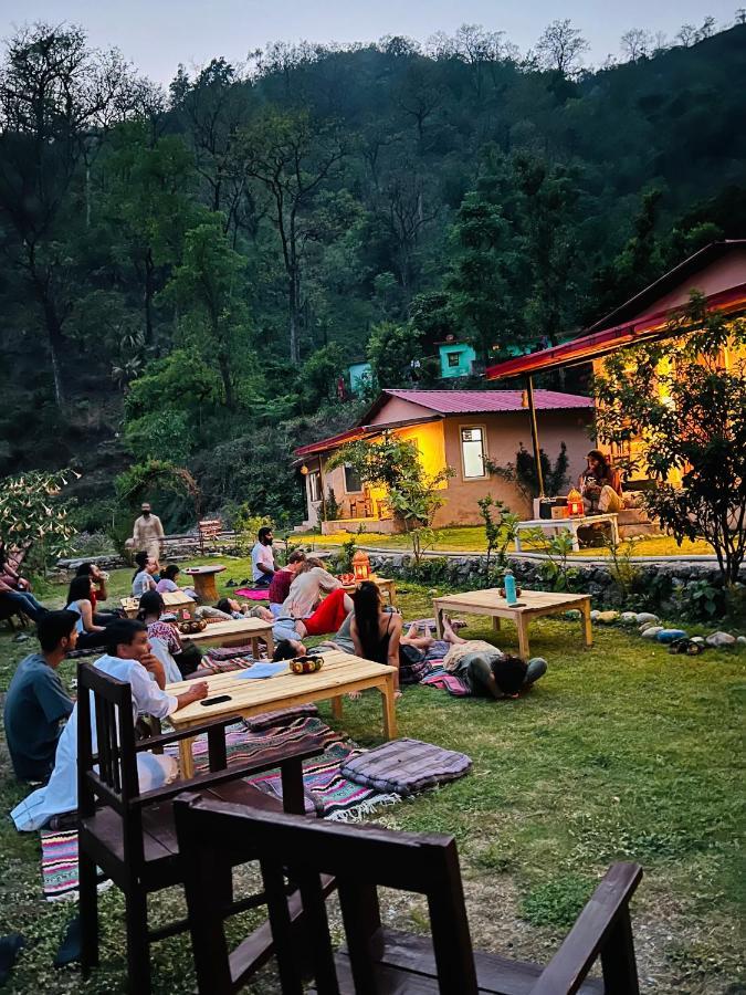 Shiv Shakti Yogpeeth Cottages Rishīkesh Екстериор снимка