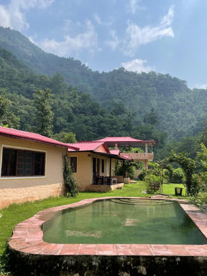Shiv Shakti Yogpeeth Cottages Rishīkesh Екстериор снимка